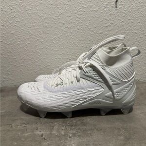 Men’s Under Armour Yard Mid MT TPU Baseball Cleats Size 9 3027836-100